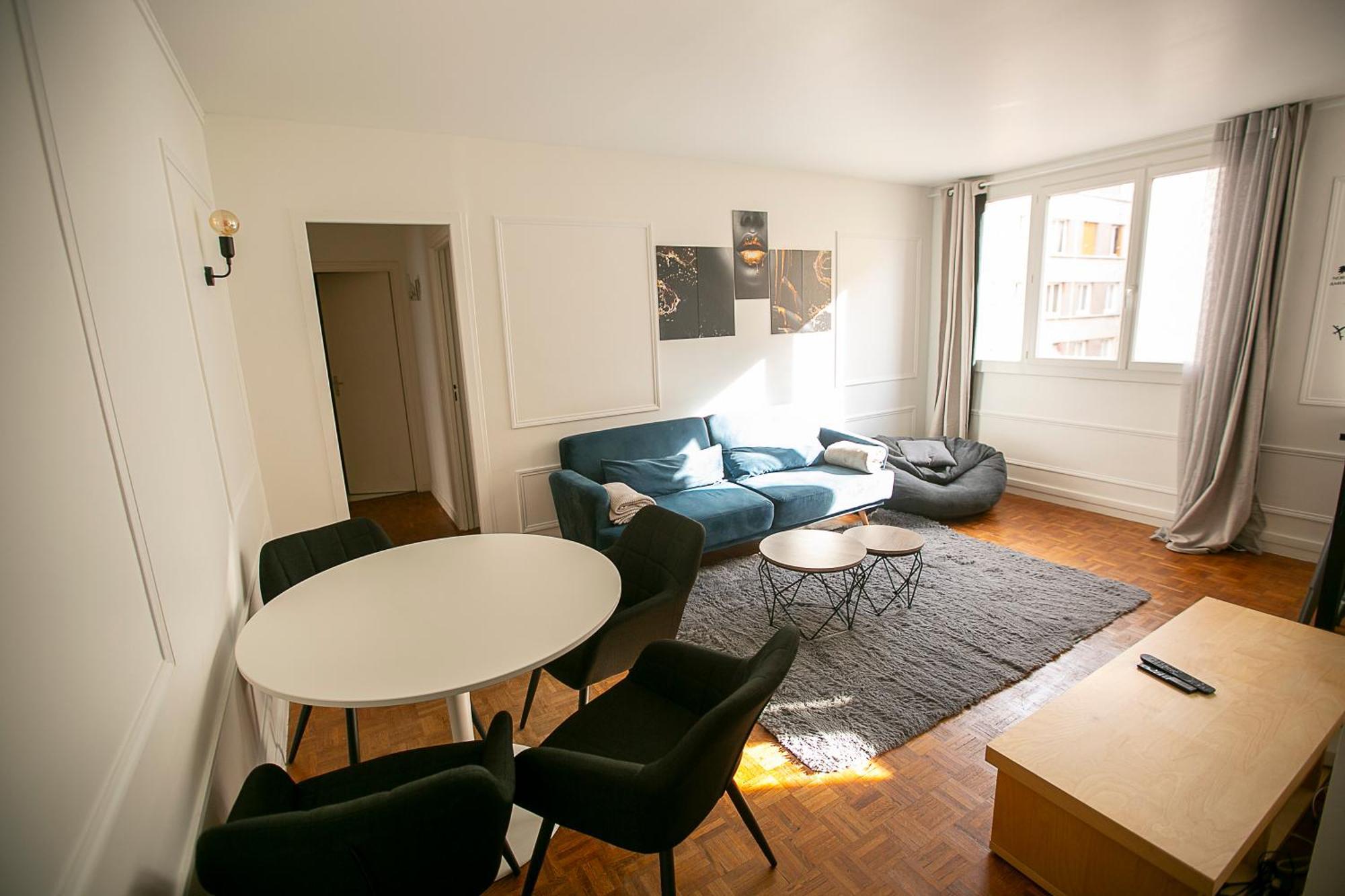 Luxury Appartement Batignole Paris Luaran gambar